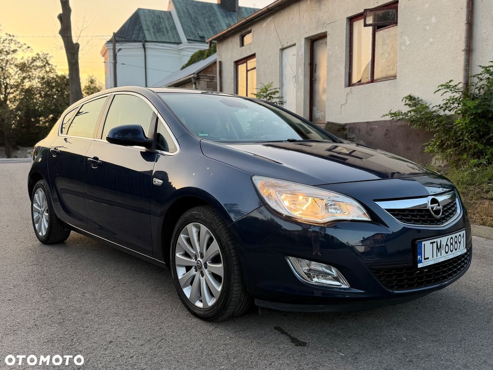 Opel Astra 1.4 Turbo Color Edition - 3