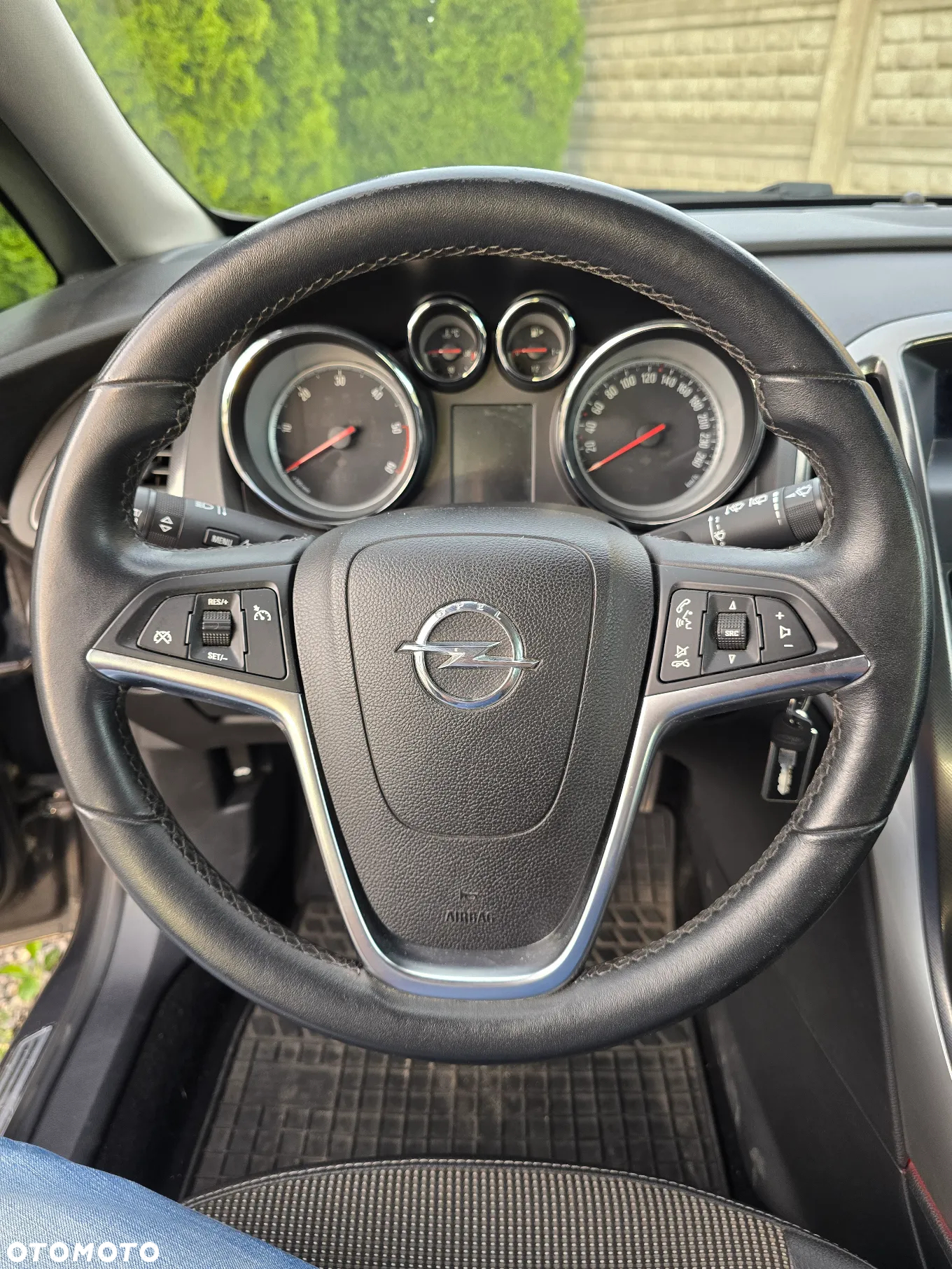 Opel Astra IV 1.7 CDTI Cosmo - 25