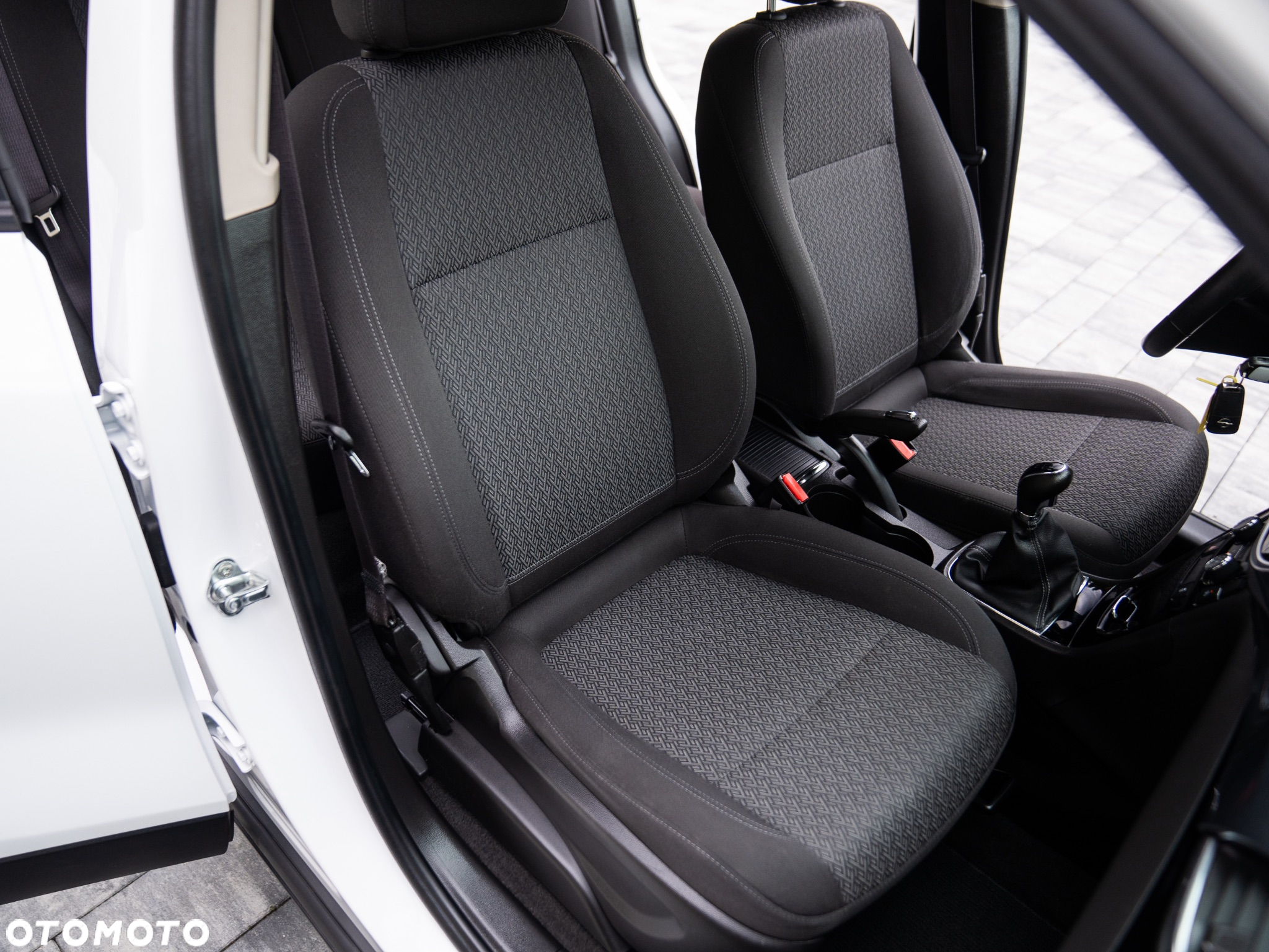 Opel Mokka 1.6 Cosmo S&S - 28