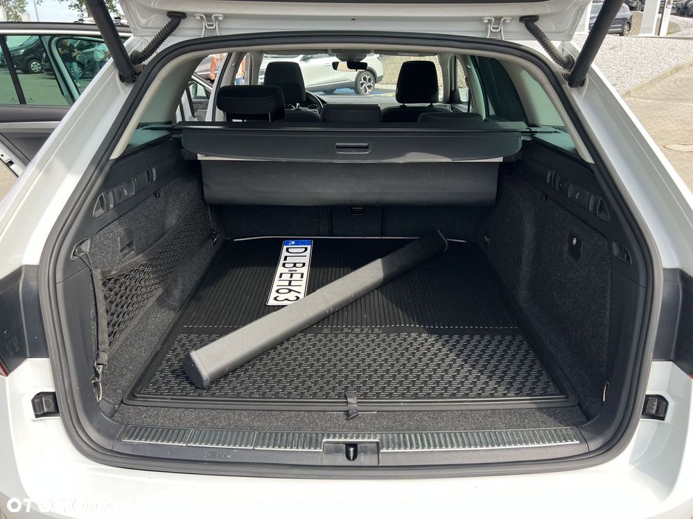 Skoda Superb 2.0 TDI 4x4 Style DSG - 17
