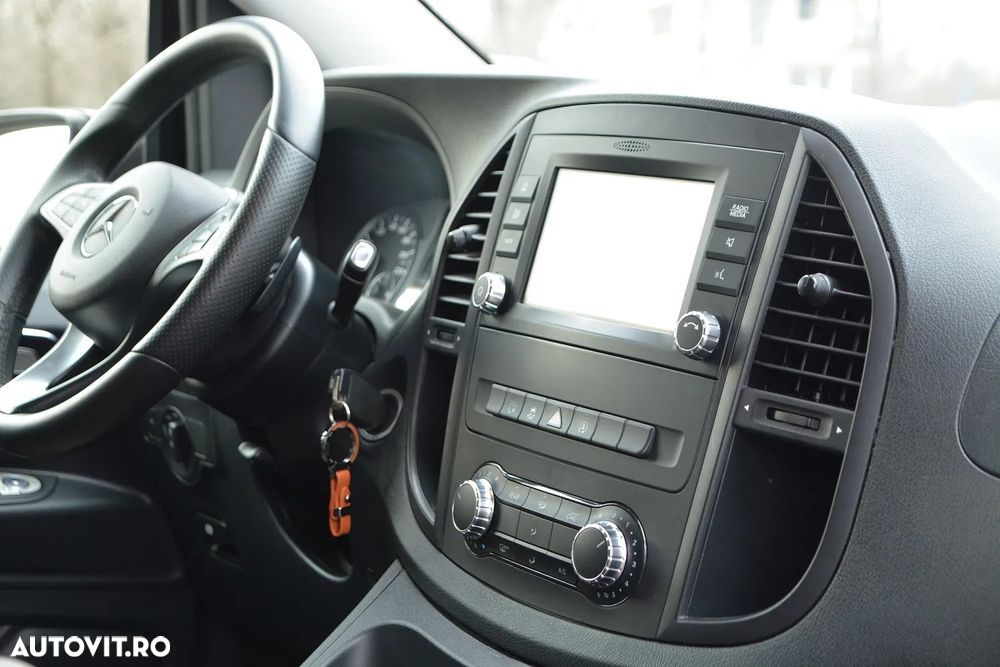 Mercedes-Benz Vito Tourer Lang Aut. EDITION - 23
