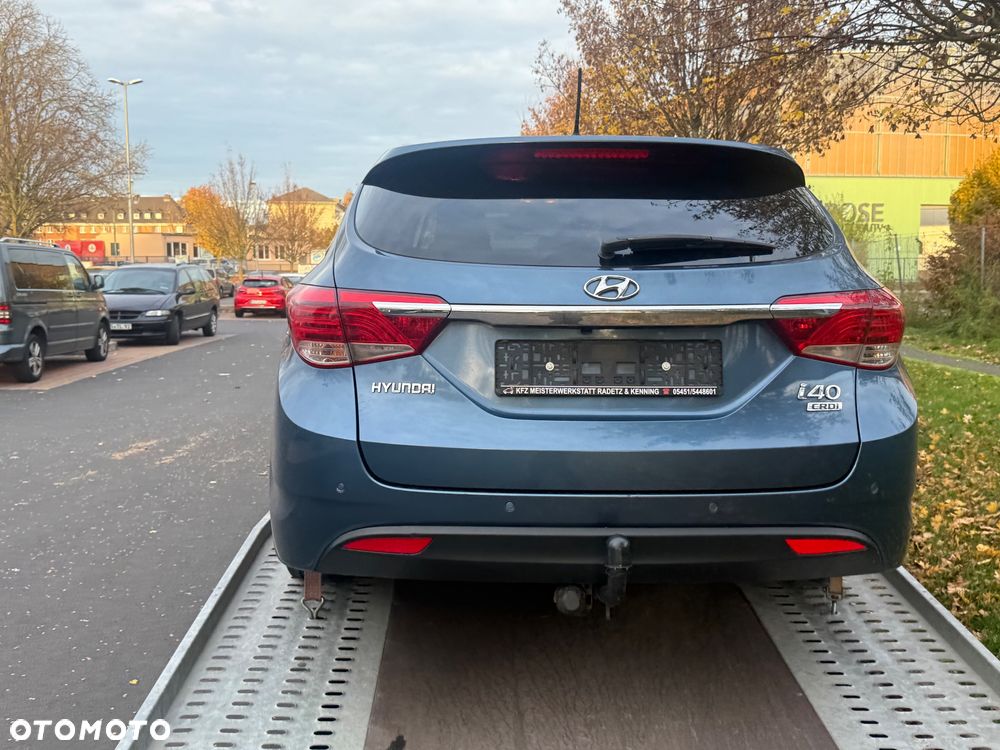 Hyundai i40 Kombi blue 1.6 CRDi Space Plus - 3