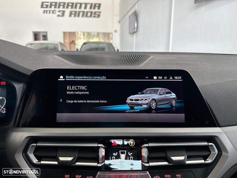 BMW 330 e Pack M Auto - 33
