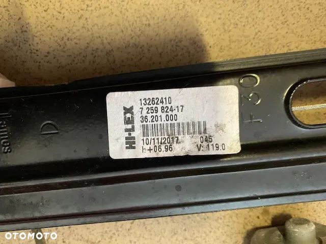 MECHANIZM PODNOSZENIA SZYBY Z SILNICZKIEM PRAWY PRZÓD BMW F30 F31 7259824 71019003 - 4
