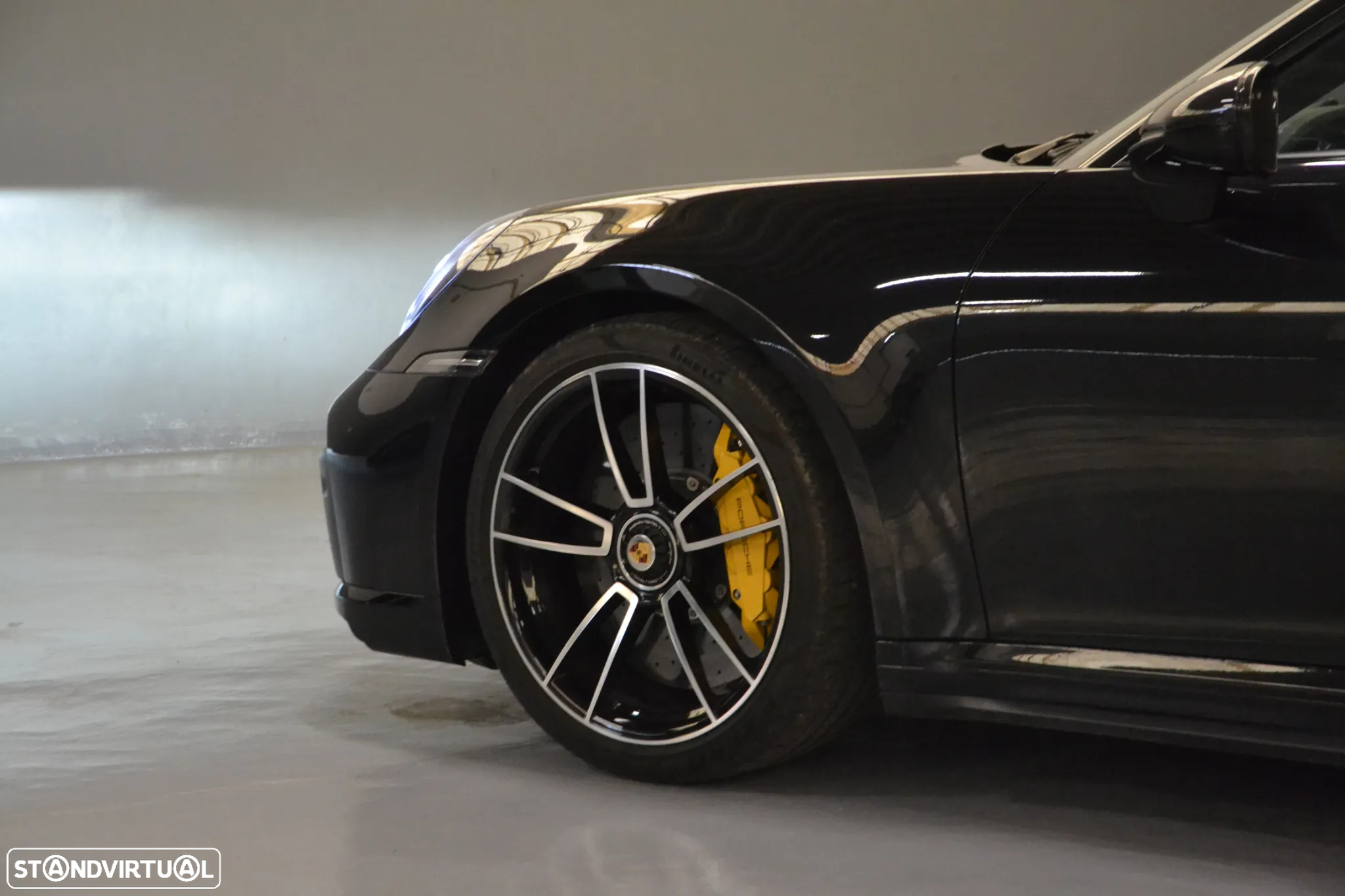 Porsche 911 (992) Turbo S PDK - 14