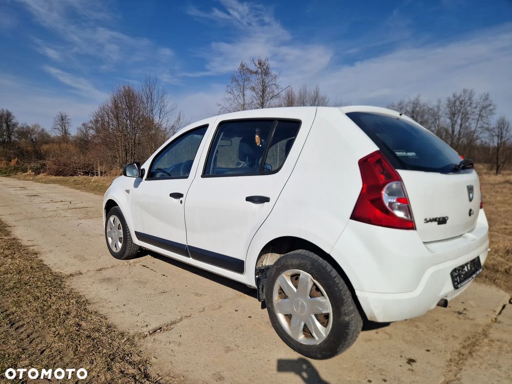 Dacia Sandero - 20
