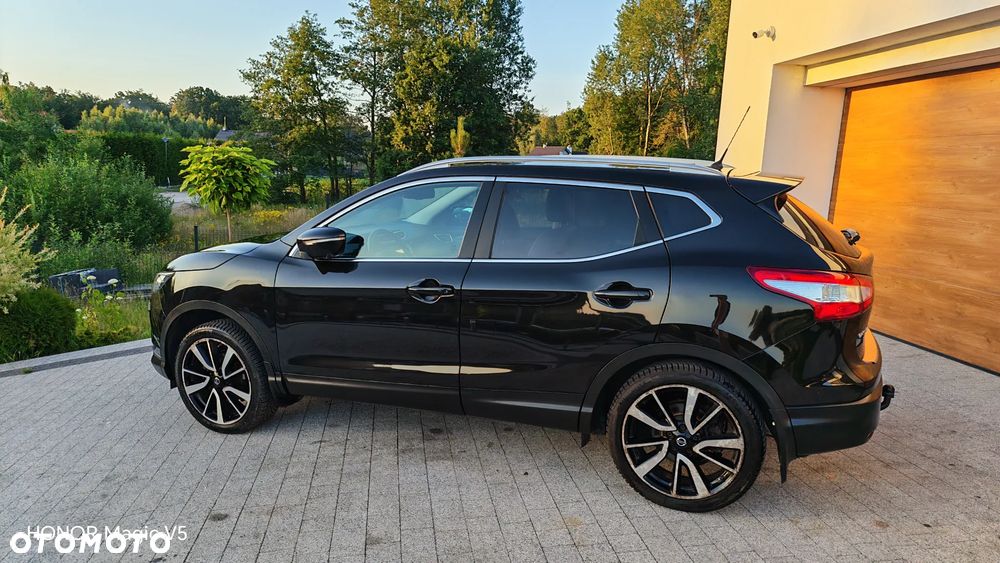 Nissan Qashqai 1.6 DCi Tekna+ - 33