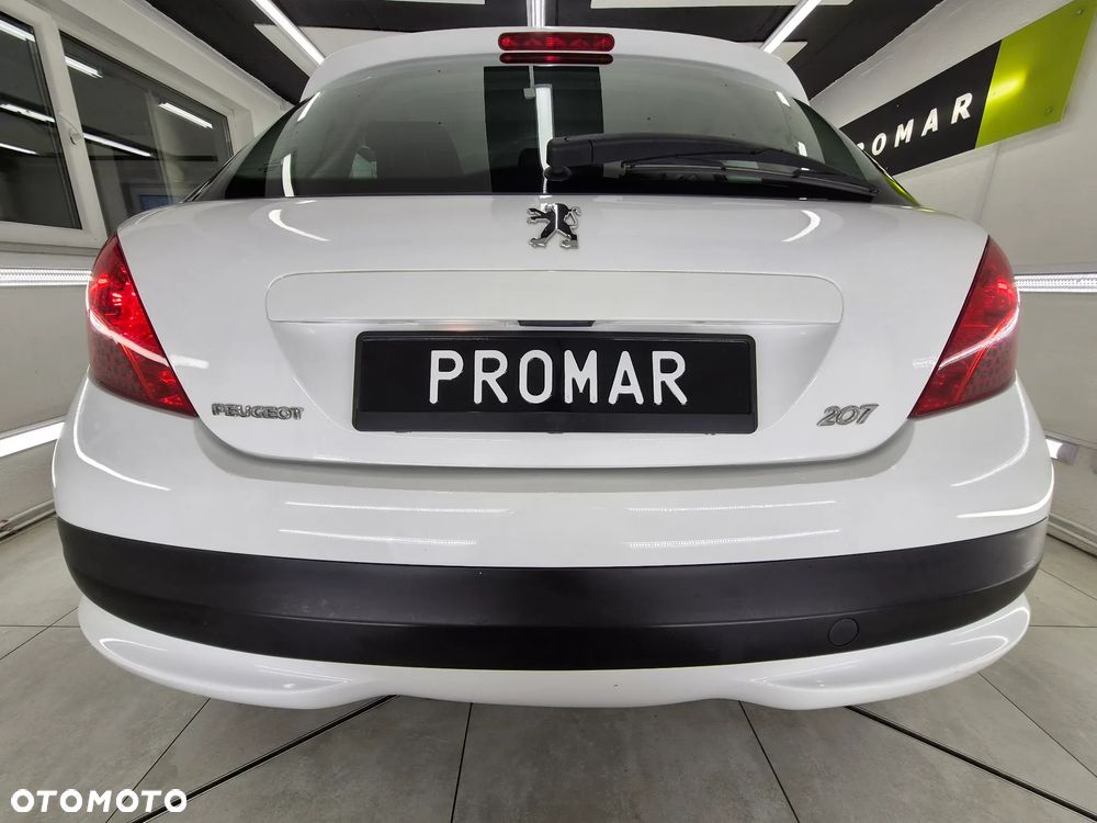 Peugeot 207 75 Urban Move - 12