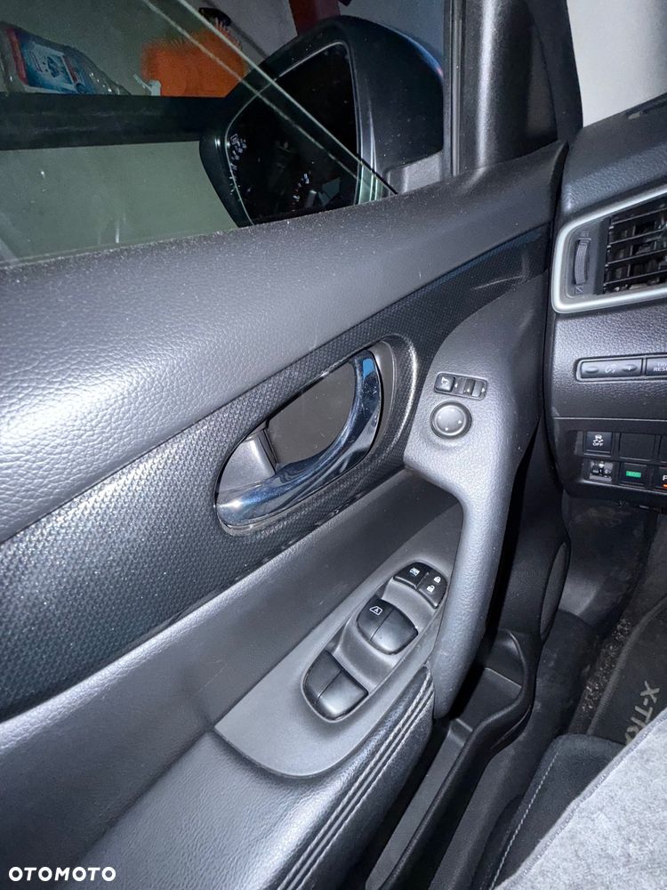 Nissan X-Trail 2.0 dCi Xtronic Tekna - 24