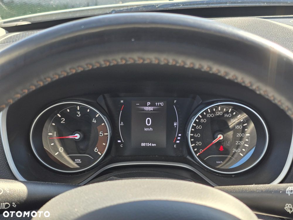 Jeep Compass - 10