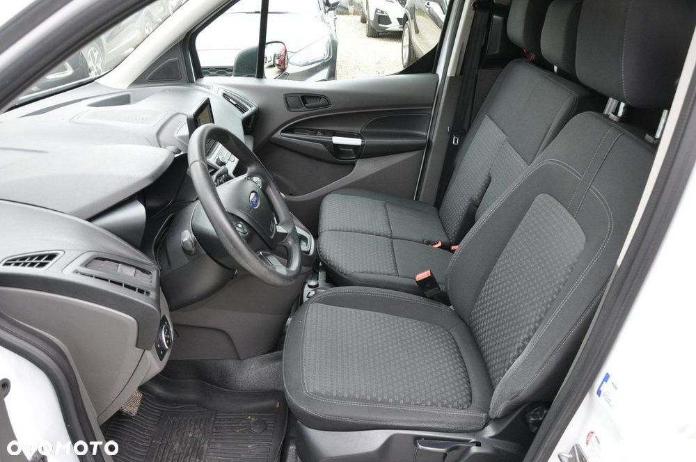 Ford Transit Connect - 9
