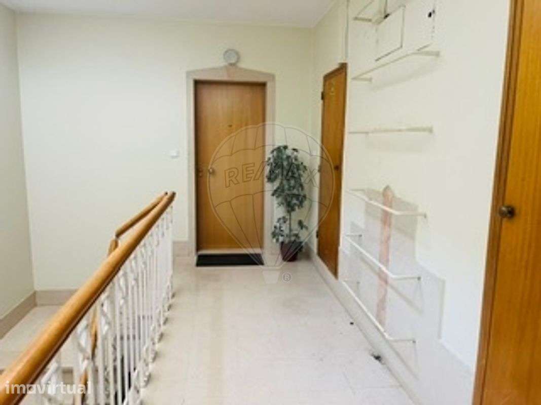 Apartamento T2 para arrendamento - Grande imagem: 3/27