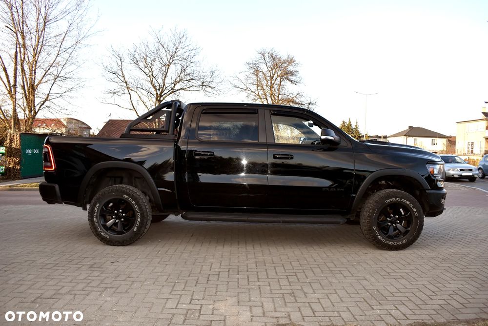 Dodge RAM - 4