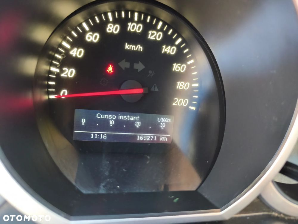 Suzuki Grand Vitara 1.6 - 18