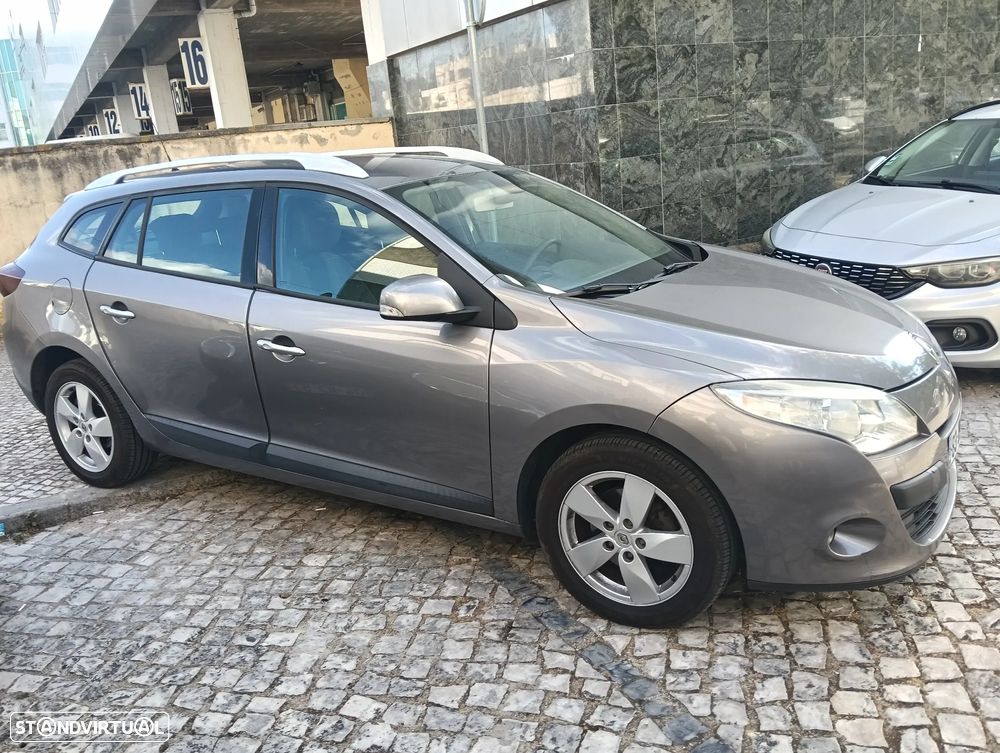 Renault Mégane Sport Tourer 1.5 dCi Dynamique - 20