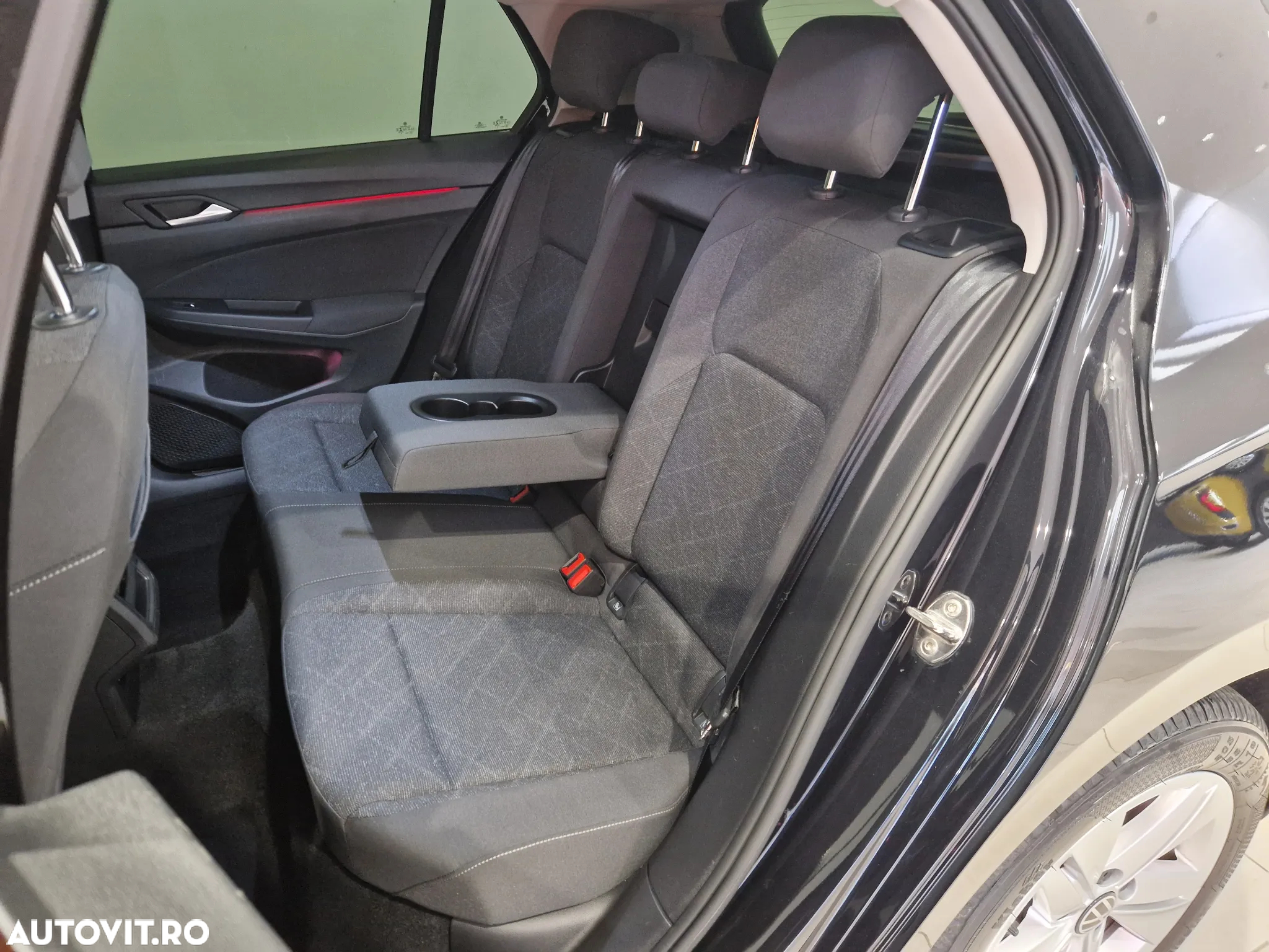 Volkswagen Golf 1.0 eTSI DSG MHEV Life - 14
