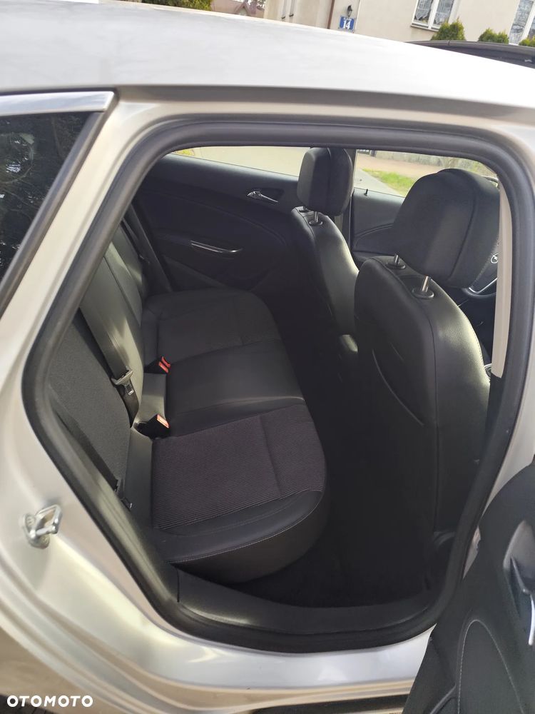 Opel Astra 1.4 T Cosmo S&S - 12