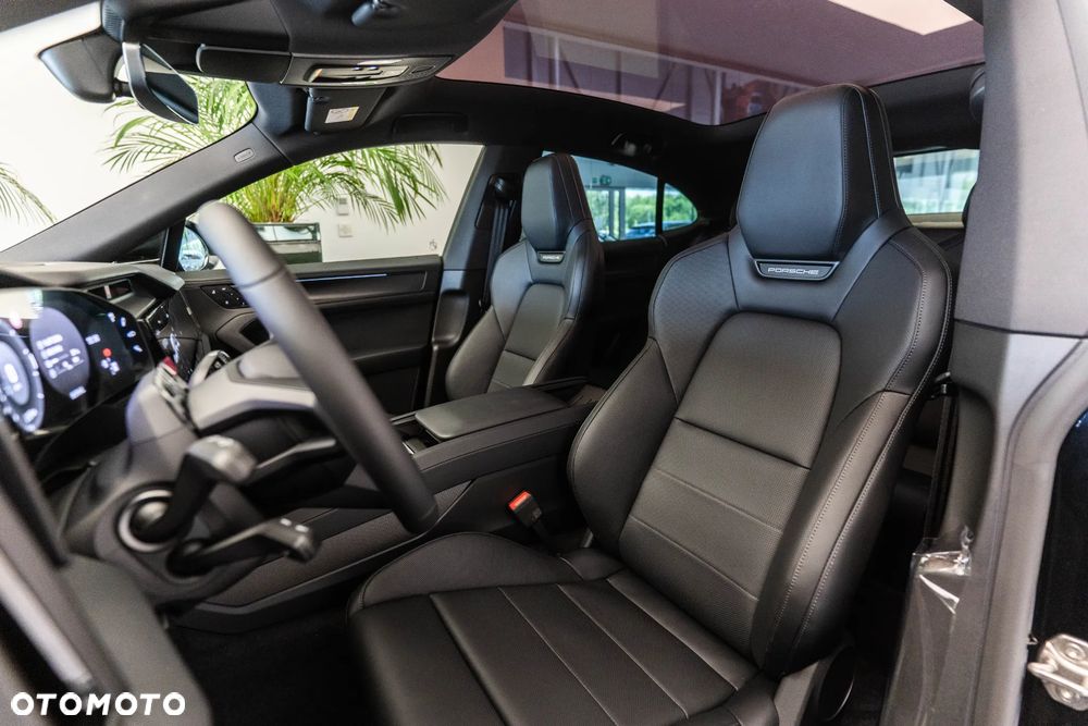 Porsche Cayenne - 11