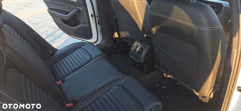 Volkswagen Passat 2.0 TDI EVO Business DSG - 17