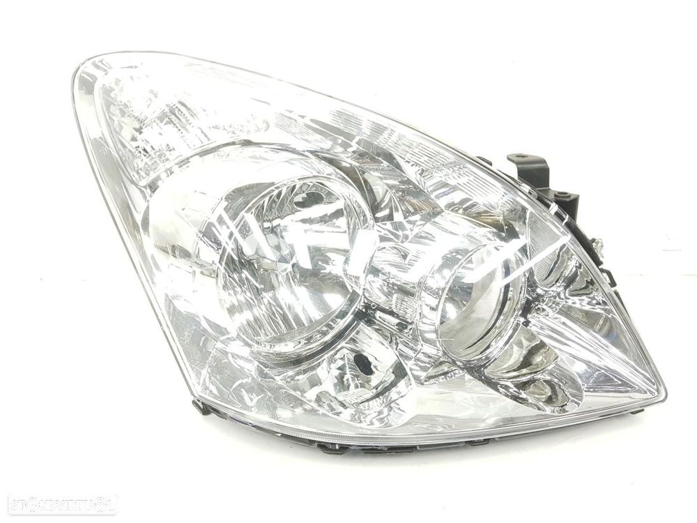 FAROL DIREITO TOYOTA COROLLA VERSO R1 - 1