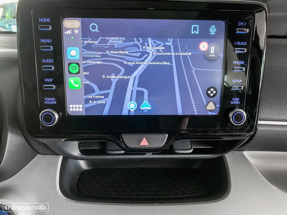 Toyota Yaris 1.5 HDF Luxury - 34