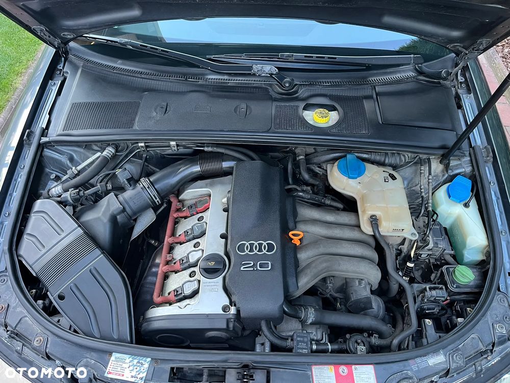 Audi A4 Limousine - 20
