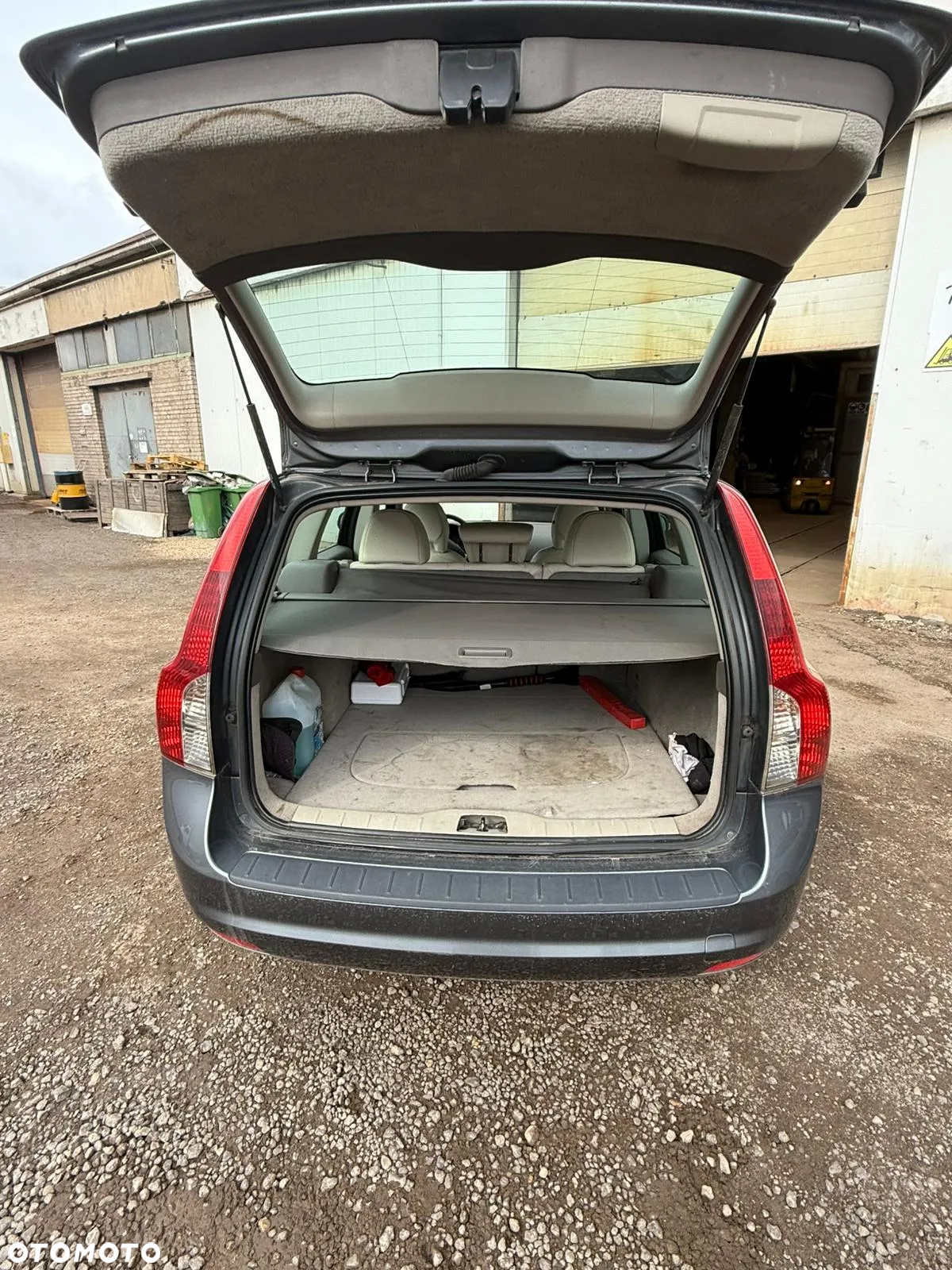 Volvo V50 1.6D - 10