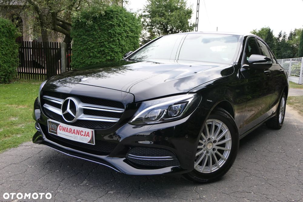 Mercedes-Benz Klasa C 180 (BlueEFFICIENCY) - 3