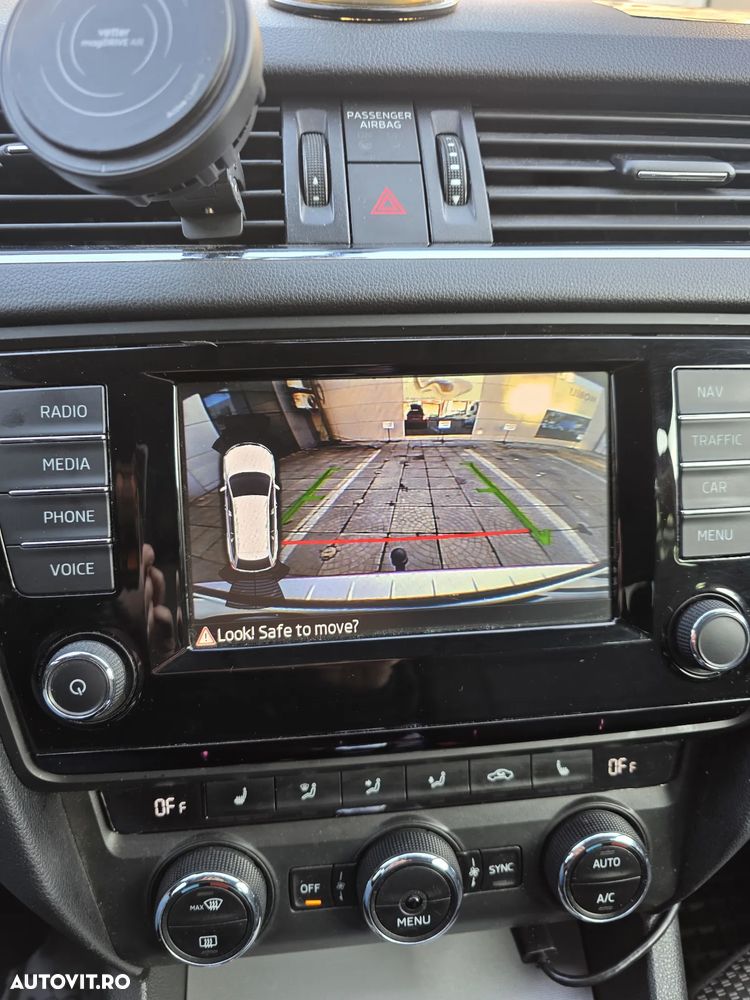 Skoda Octavia 1.6 TDI (Green tec) DSG Style - 34