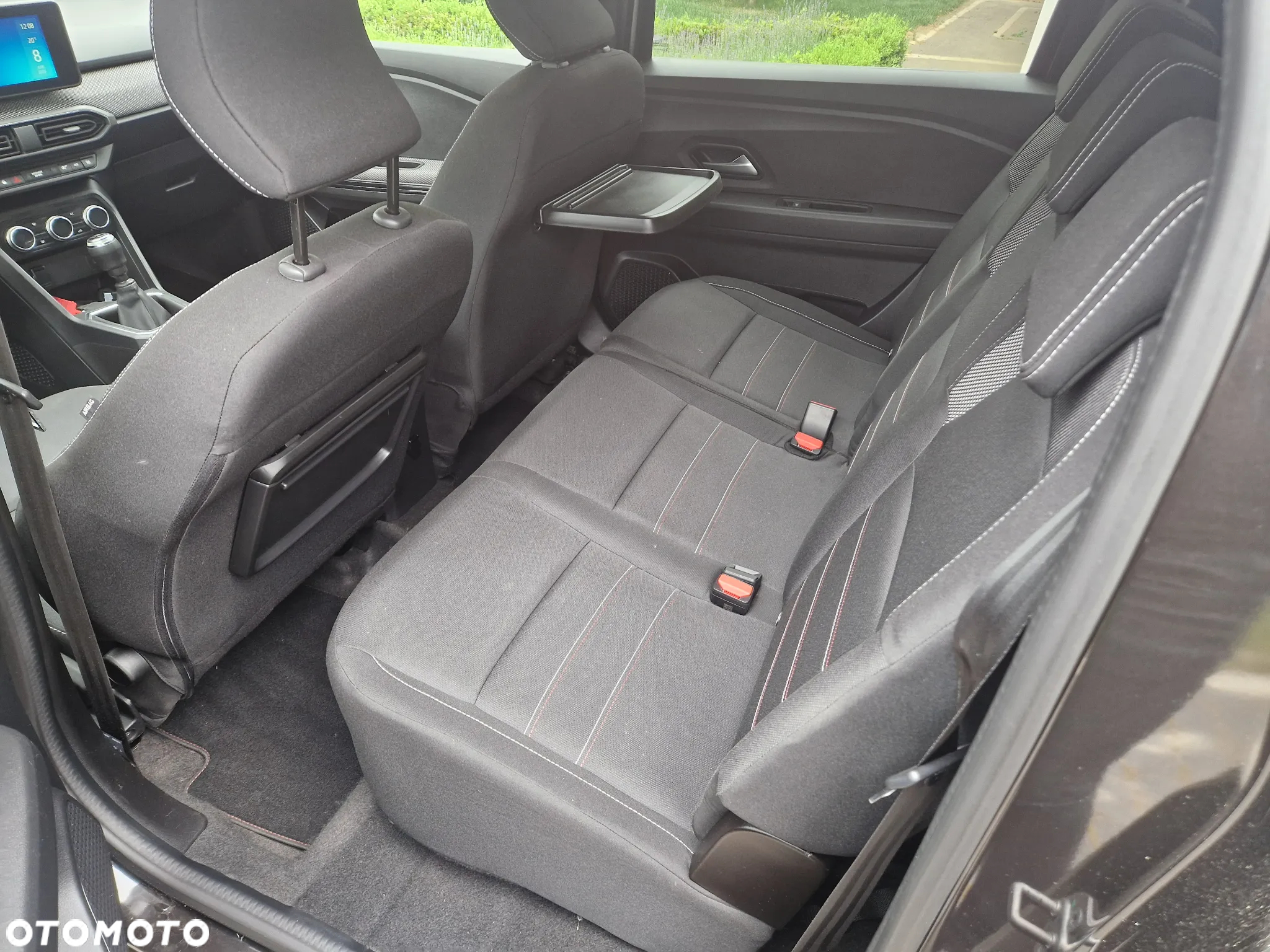 Dacia Jogger TCe 110 Extreme+ - 8