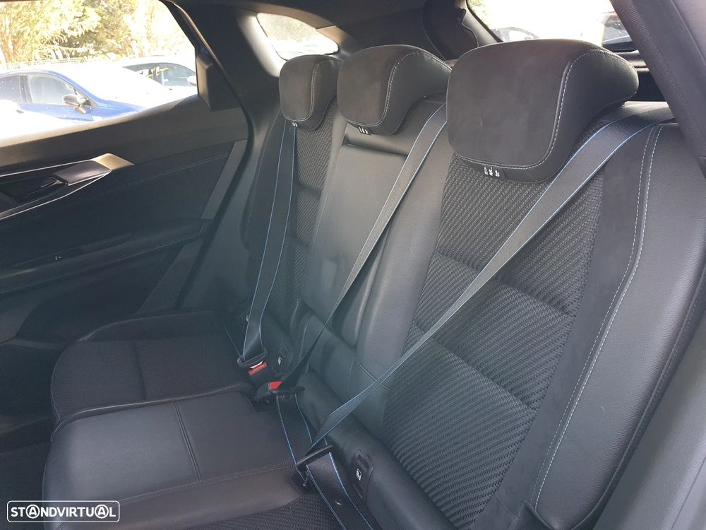 Renault Austral 1.2 E-Tech Iconic Espirit - 11