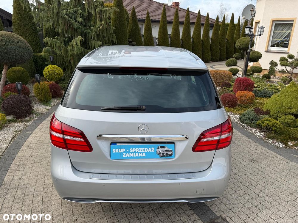 Mercedes-Benz Klasa B 180 CDI 7G-DCT - 21
