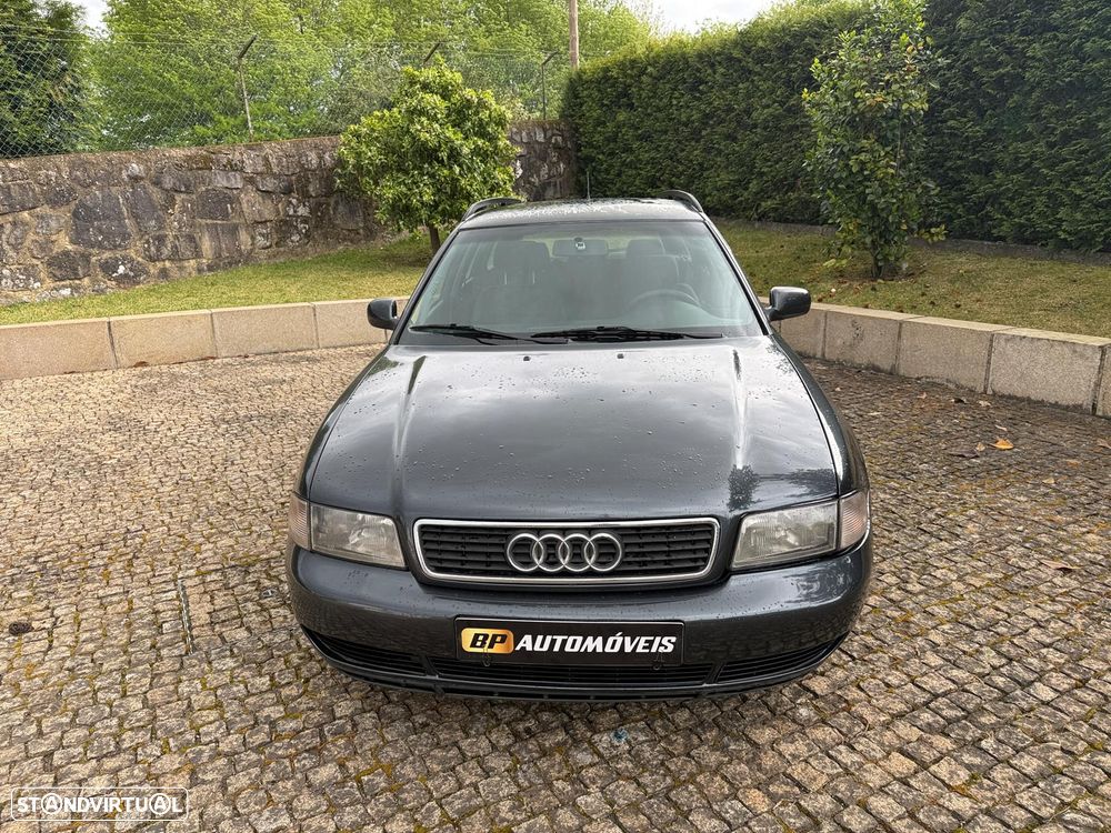 Audi A4 Avant 1.9 TDI Attraction - 3