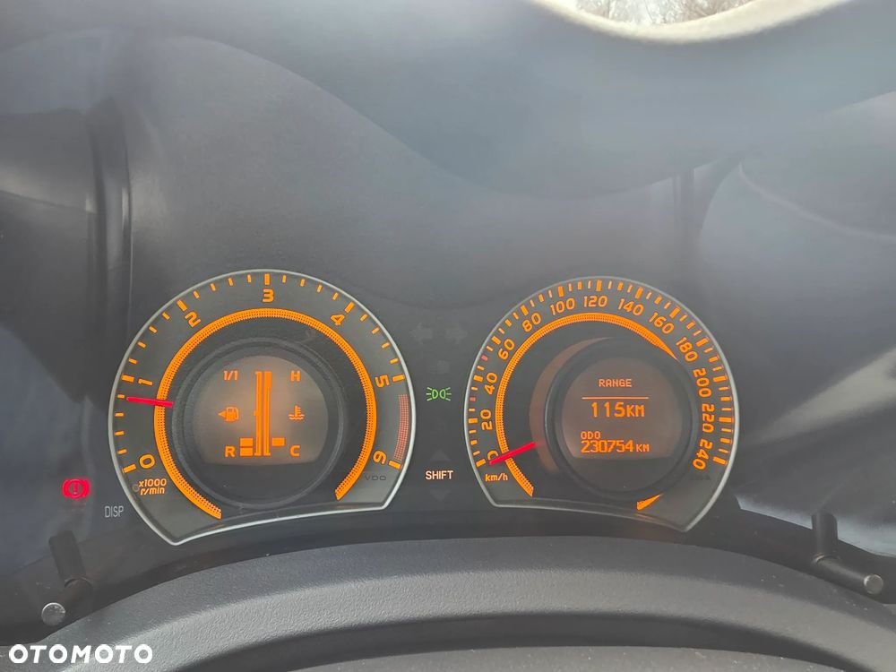 Toyota Auris 2.0 D-4D - 18