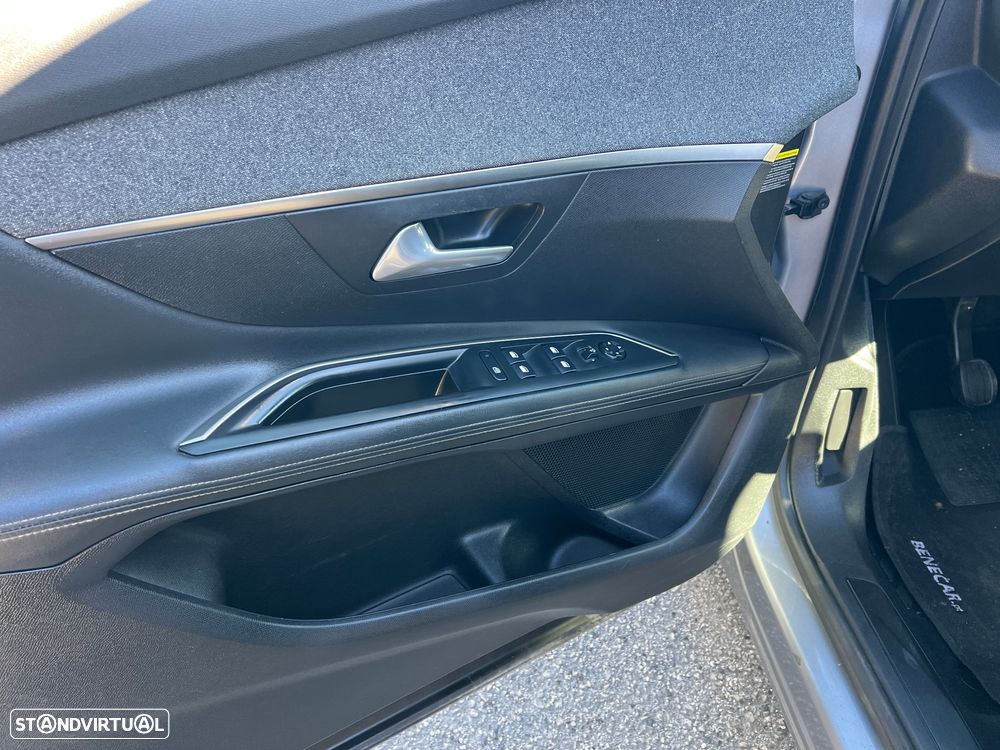 Peugeot 3008 1.5 BlueHDi Allure - 22