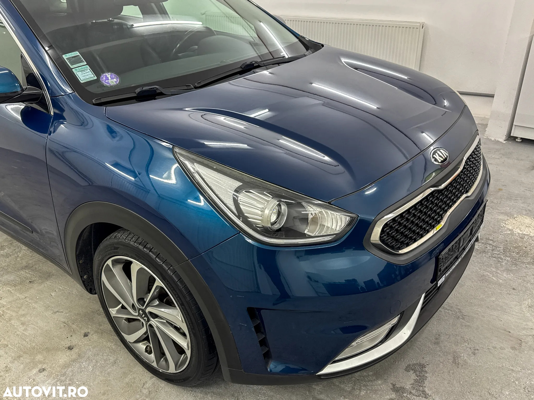 Kia Niro 1.6 GDI 6DCT HEV Premium - 35