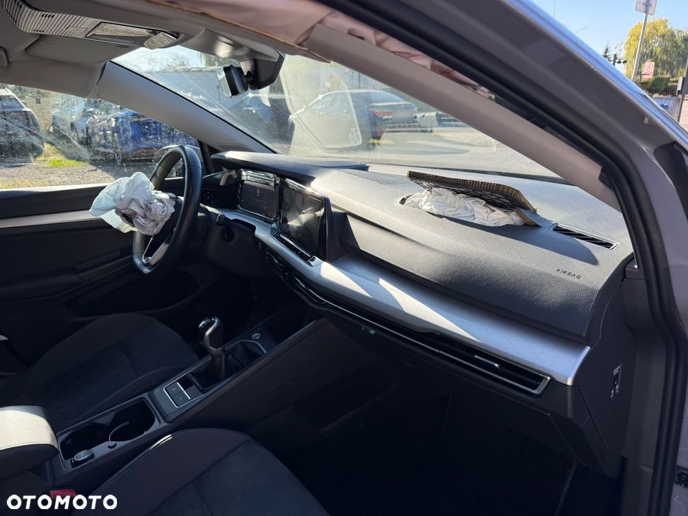 Volkswagen Golf Variant - 16