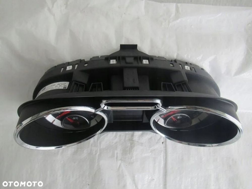 LICZNIK ZEGARY EUROPA OPEL ADAM BENZYNA 1343329 13433295 - 4