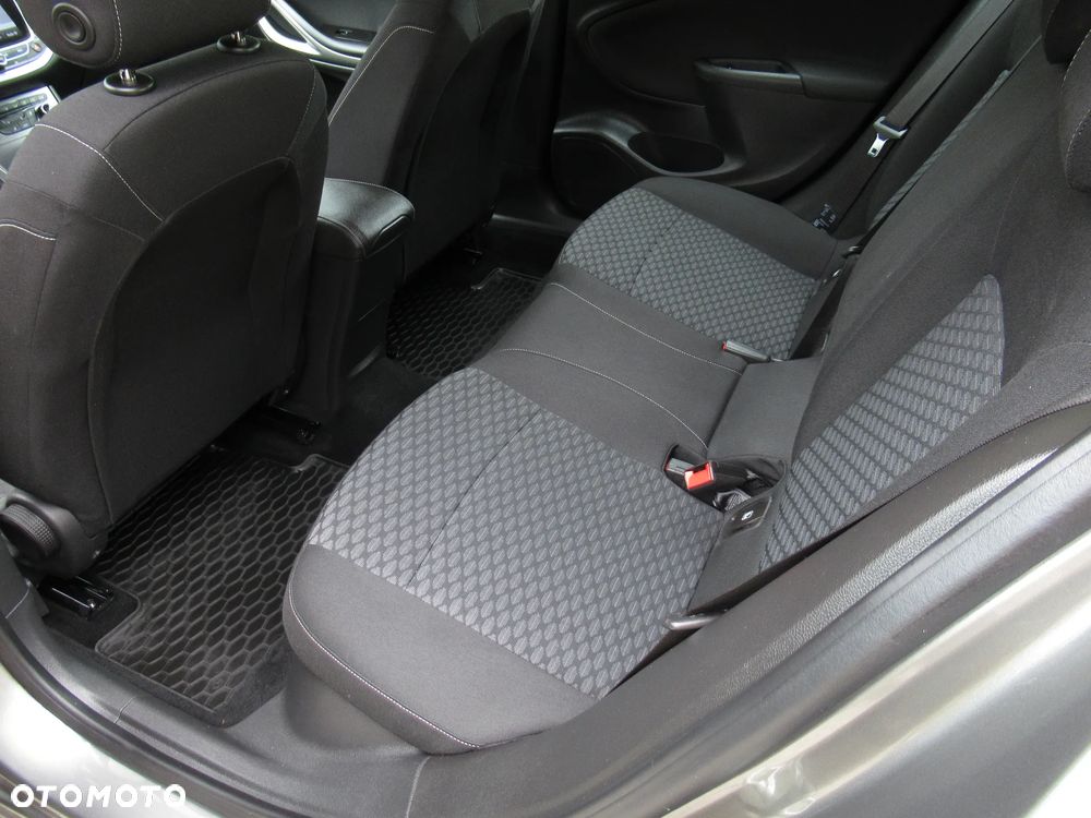 Opel Astra 1.4 Turbo Innovation - 39