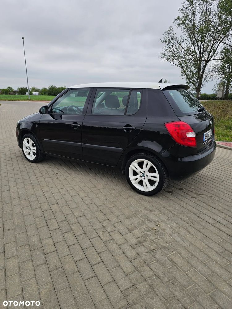 Skoda Fabia 1.2 HTP Cool Colour Edition - 3