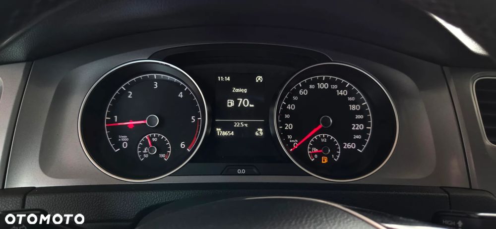 Volkswagen Golf 1.6 TDI BMT Highline - 23