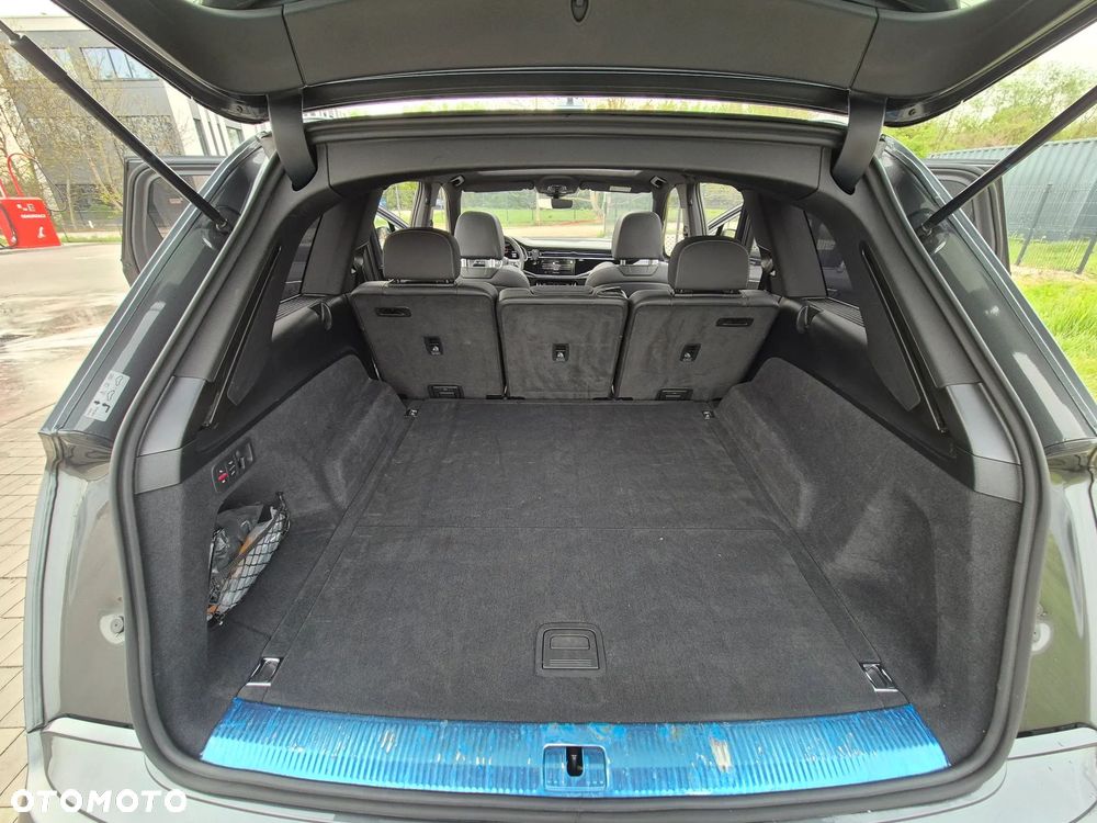 Audi SQ7 4.0 TDI Quattro Tiptronic - 22