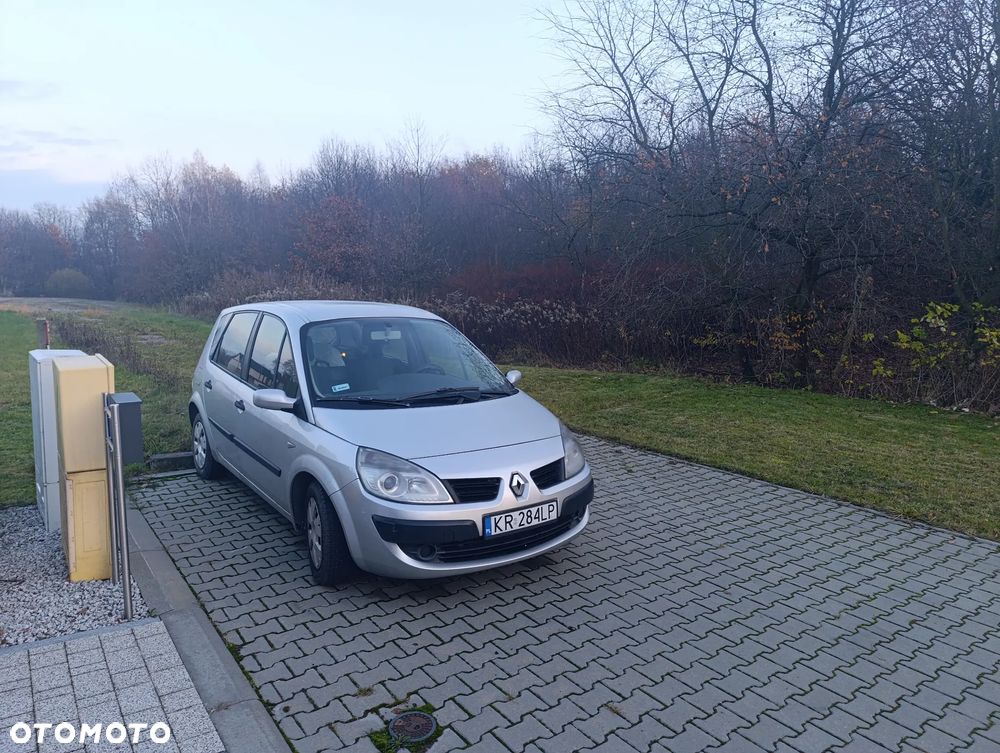 Renault Scenic 1.5 dCi Alize - 1