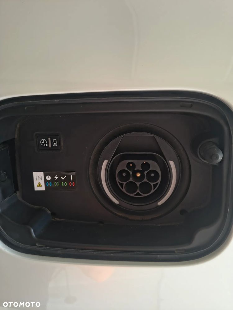 DS Automobiles DS 7 Crossback 1.6 E-Tense Performance Line + - 23