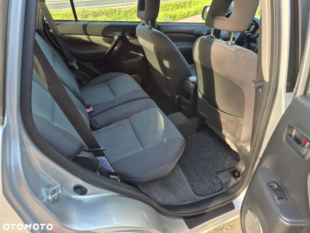 Toyota RAV4 4x4 Executive - 24