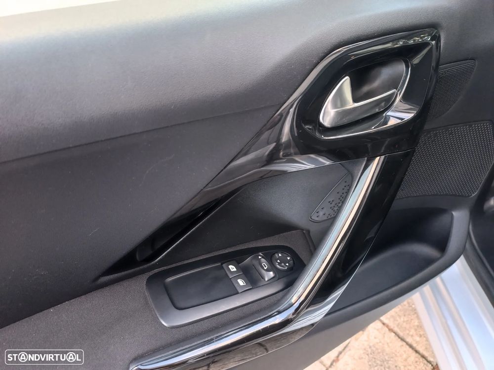 Peugeot 208 1.4 HDi Active - 15