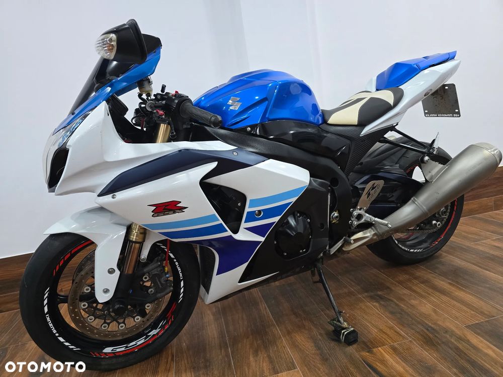 Suzuki GSX-R - 1