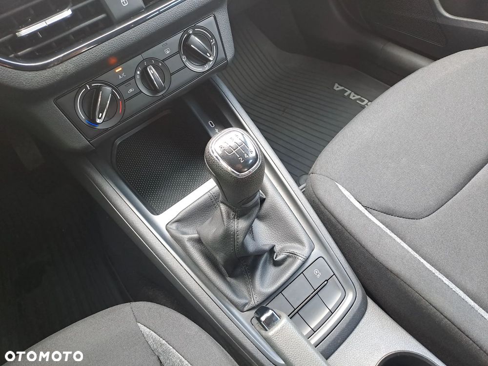 Skoda Scala 1.0 TSI Active - 19