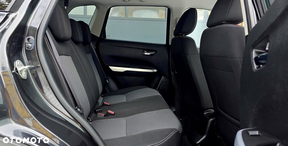 Suzuki Vitara 1.6 DDiS (4x4) Allgrip Comfort - 16