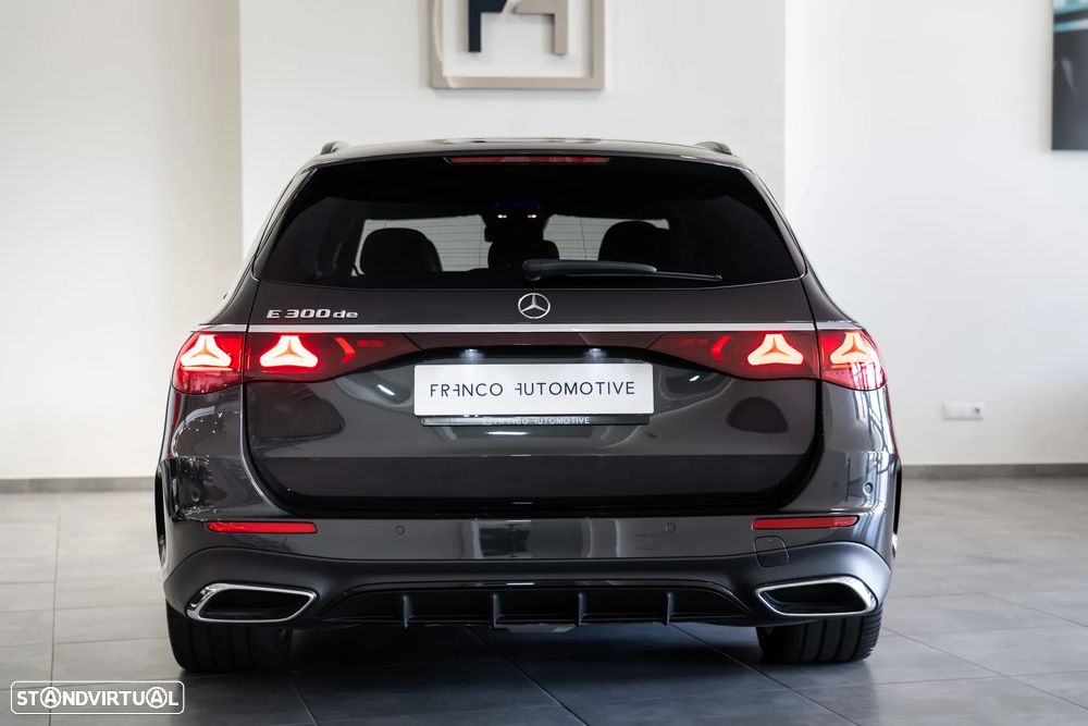 Mercedes-Benz E 300 de AMG Line — fotografia 4